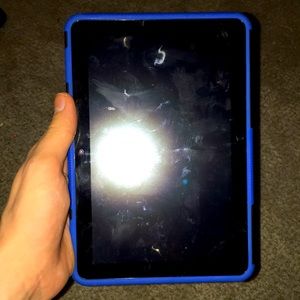 This is the kindle fire 8 it goes for 100 new mint condition